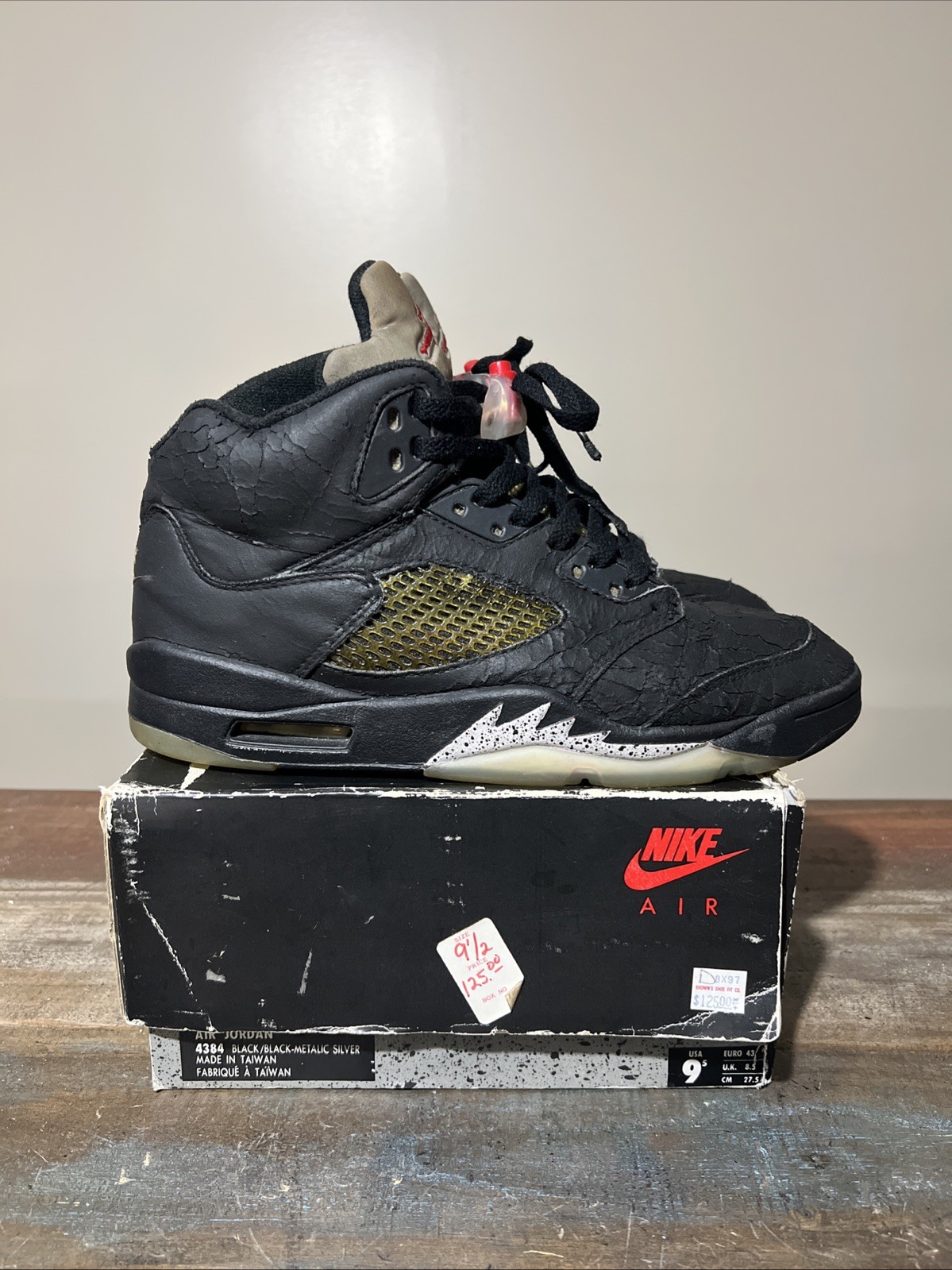 Nike Air Jordan 5 1990 Black Metallic Original🦄 Size 9.5 Vintage Sneakers Rare