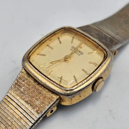 Seiko Quartz 5421-5060 Gold Tone Vintage Ladies Wristwatch Stainless Steel #8824