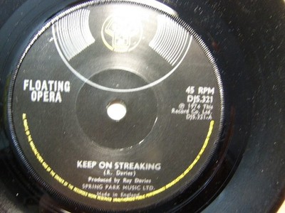 Floating Opera   Keep on Streaking 1974 7  DJM DJS 271