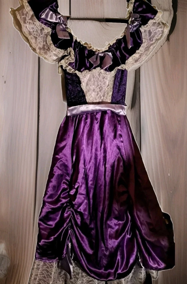 Vestido Disfraz InCharacter Gótico Púrpura Siglo XVIII TALLA L Foto 2 de 4