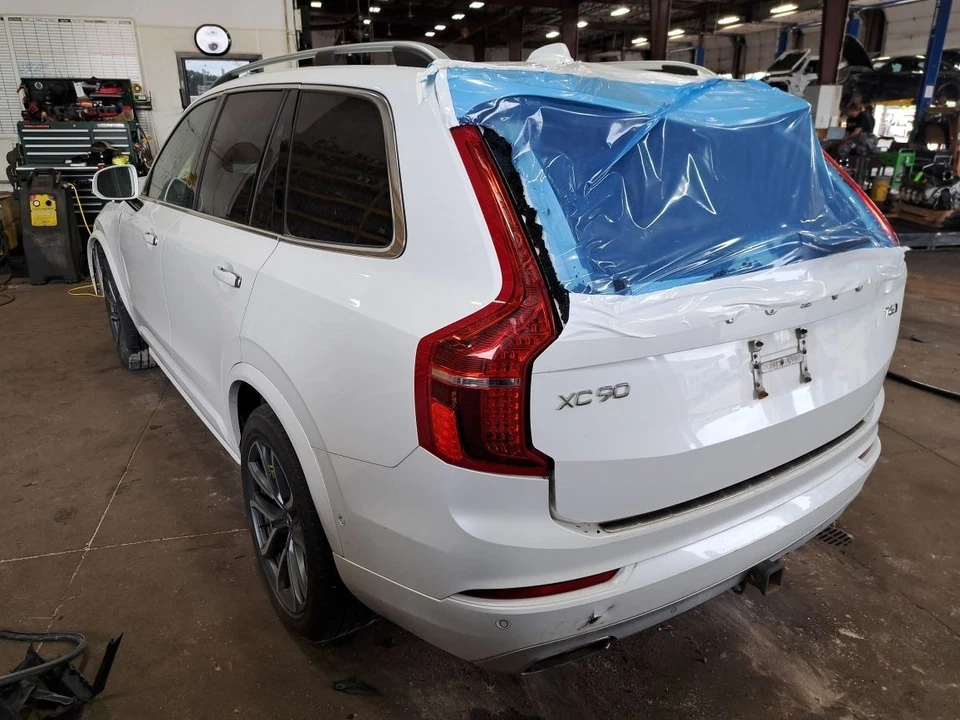 Unidad de actuador/bomba de freno antibloqueo Abs 2017 Xc90 Sku#4185672 Foto 3 de 4