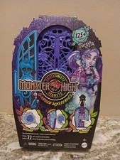 MONSTER HIGH Skulltimate Secrets Garden Mysteries Twyla 12
