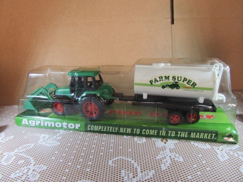 New Ray Tractor Friction + Tank Agrimotor Toy Plastic New + Box - Picture 7 of 9