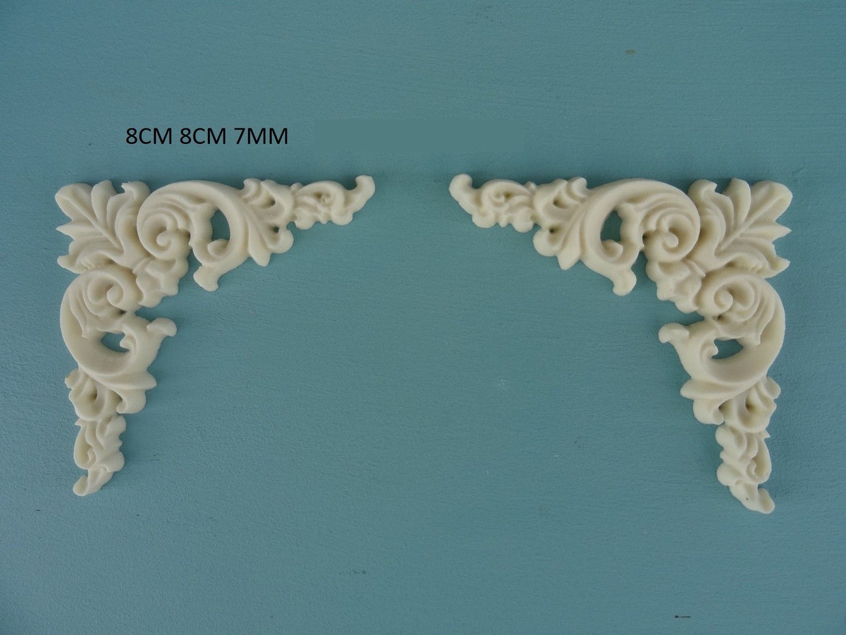 Ornamental Corner Moulding