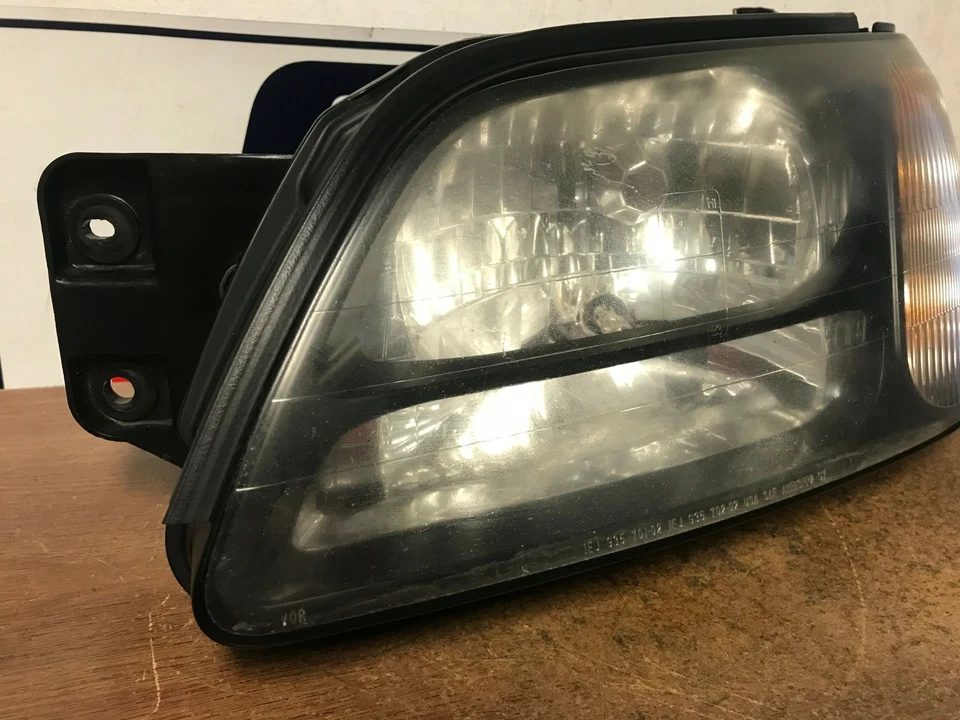 Faro izquierdo/conductor Subaru Legacy Outback 2001 #90 OEM *enchufe defectuoso Foto 3 de 4