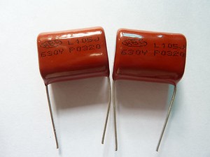 Конденсатор 105j 630v