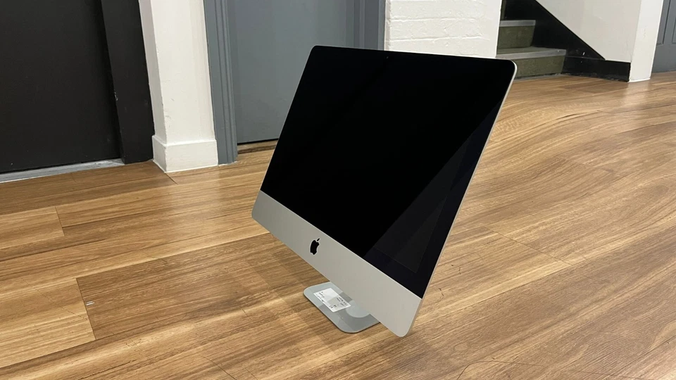 Apple iMac 21.5" A1418 Core i5-5th Gen 2.8GHz, 8GB 1TB FD EMC 2638 Grade A - Image 2 of 4