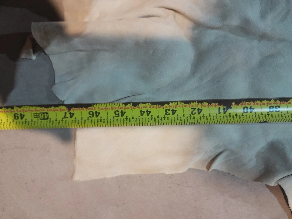 Белая хвостовая оленьая кожа - Изображение 4 из 4