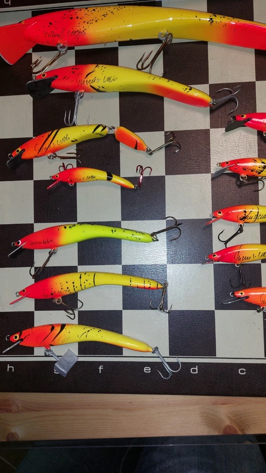 Turus Ukko Tipsy 30cm Wobbler Crankbait Kunstköder Alte Version Sammlung 11 STÜ - Bild 4 von 4