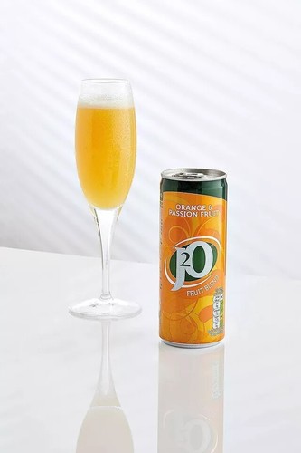 J2O Fruit Juice, Orange and Passion Fruit, 250ml Cans (Pack of 12) - Picture 4 of 6