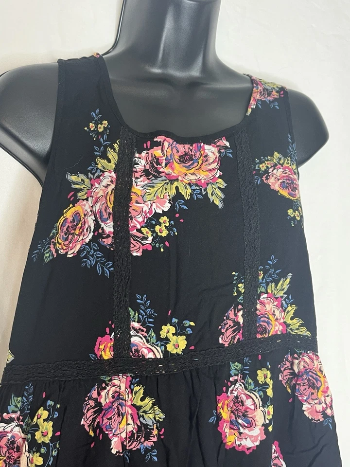 Vestido sin mangas Mudd negro y floral para niñas talla 16 Foto 2 de 4