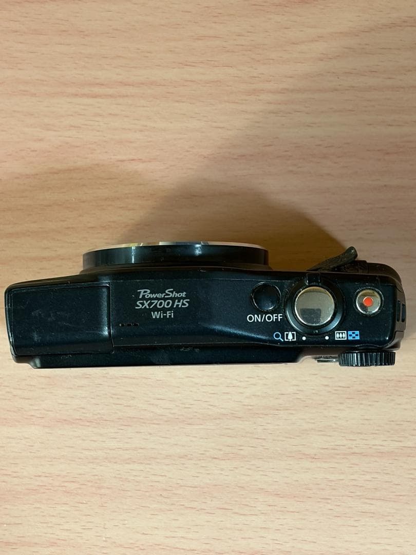 Canon PowerShot SX700 HS Black 16.1MP 30x Zoom Wi-Fi Compact