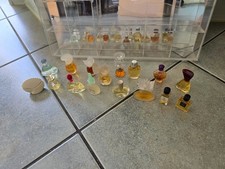 Konvolut Parfüm Miniaturen Chanel Joop MCM Biagotti Dior Chloe Setzkasten Parfum