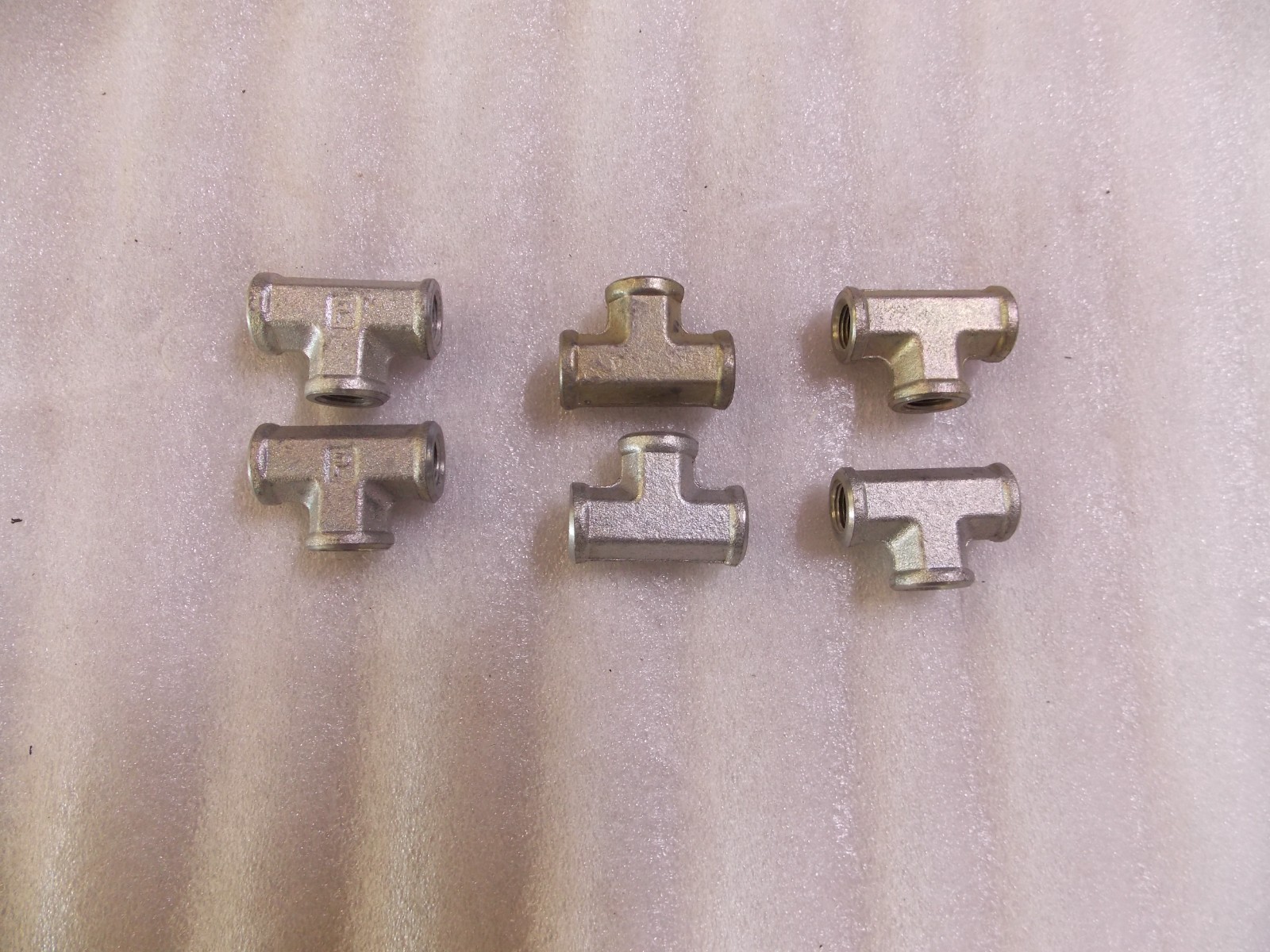 Six Parker 1/8" NPT Tee 3 way Female Threaded Pipe Fitting Steel Adapter