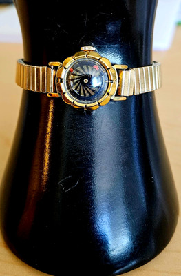 Vintage Earnest Borel Kaleidoscope Ladies Watch Plaque OR G 40 micron Case