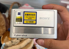 Sony Cyber-shot DSC-T20 Digital Camera in Silver with Battery Tested And Working