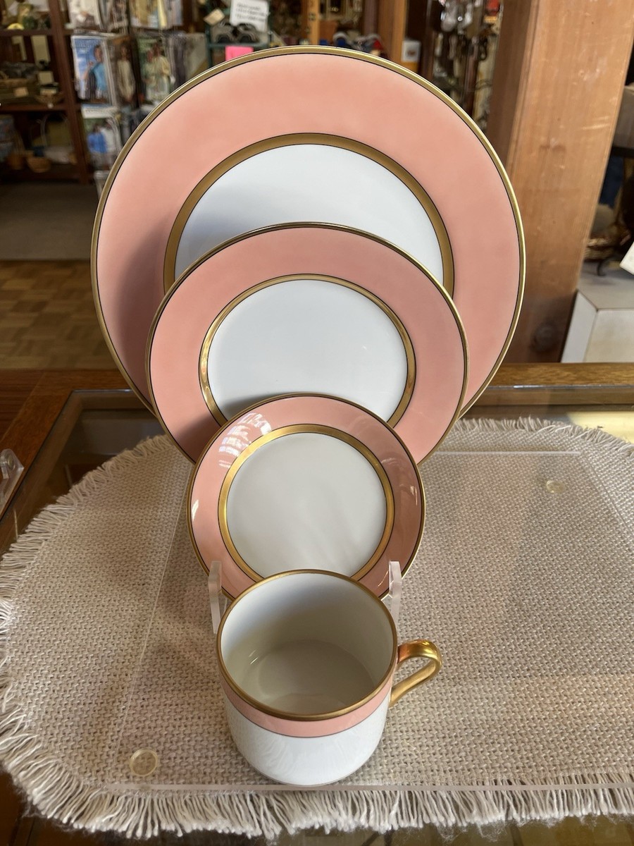 Fitz and Floyd Renaissance Peach Four 4 Pc Place Setting Included