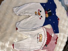 Vtg-Honors-Baby-Girls-Boys-Christmas Red Green Santa Sleeper Outfit-12-18 Months