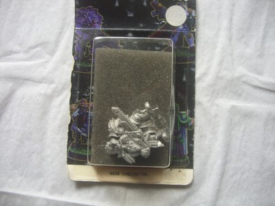 Warzone Mutant Chronicles 1. Auflage Miniatur, Inquisitor. Neu im Karton