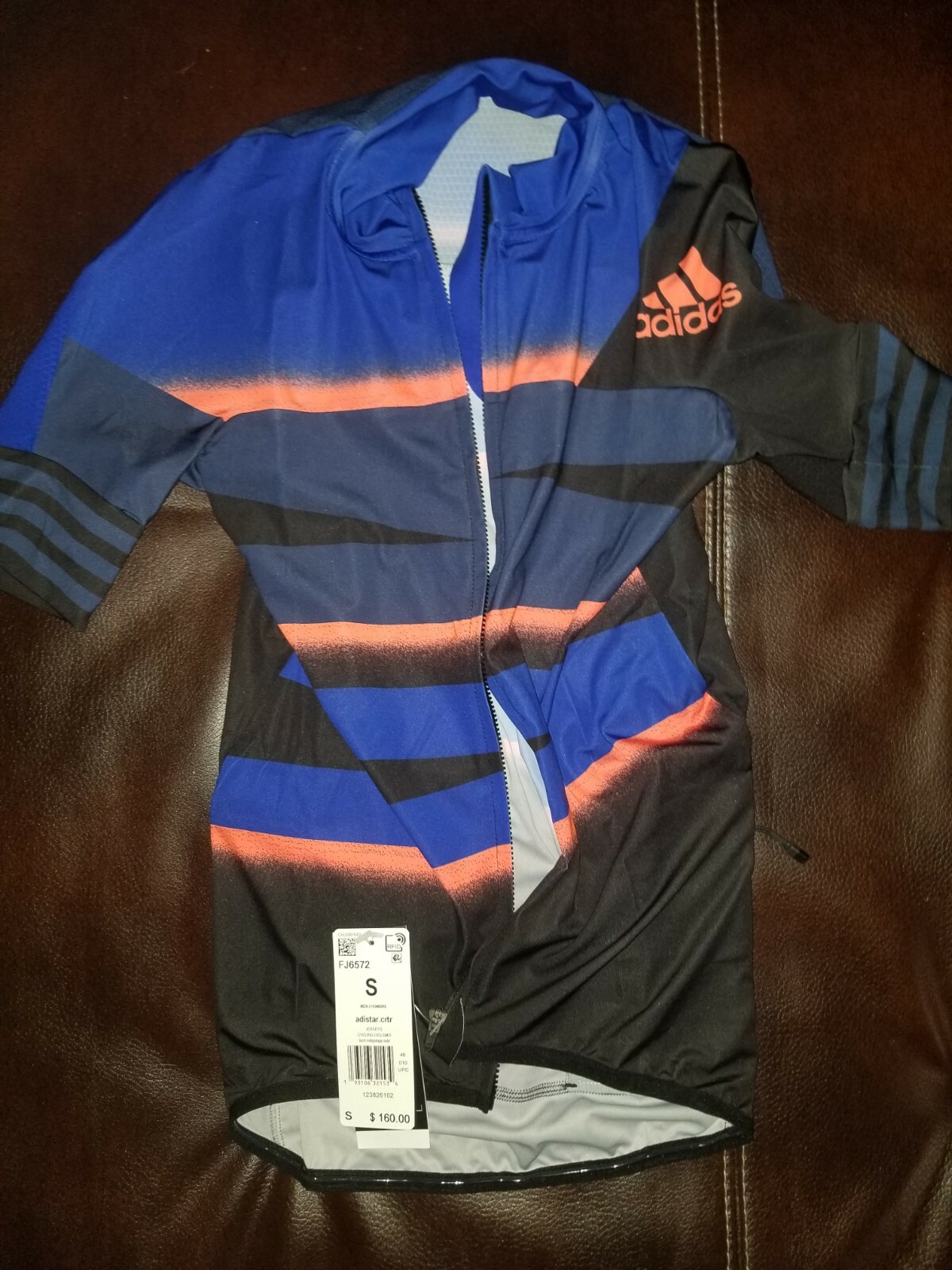 Picture 1 of 4