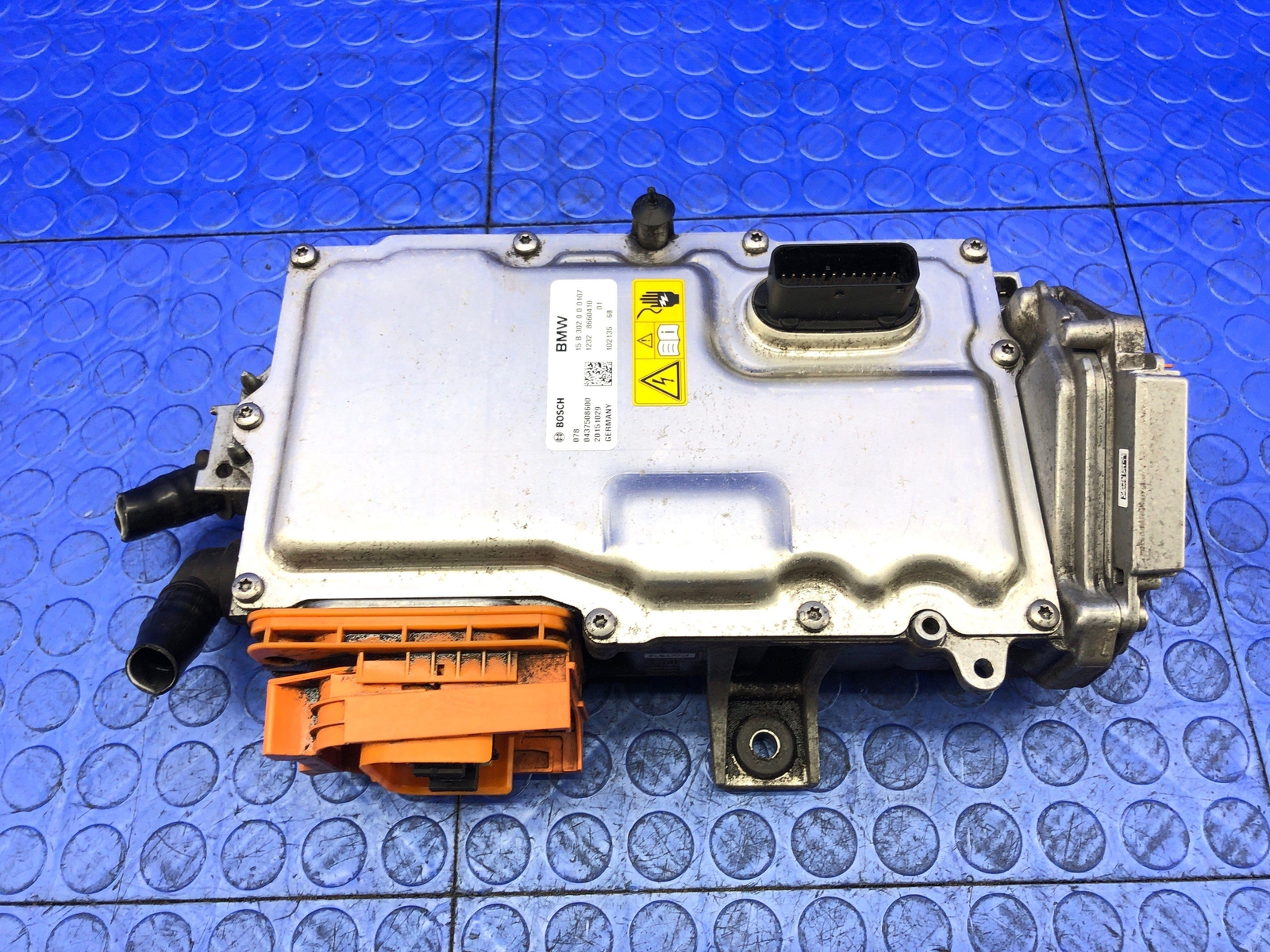 2014-2019 BMW I8 OEM ELECTRIC MOTOR ENGINE COMPUTER CONTROL MODULE 12328646687