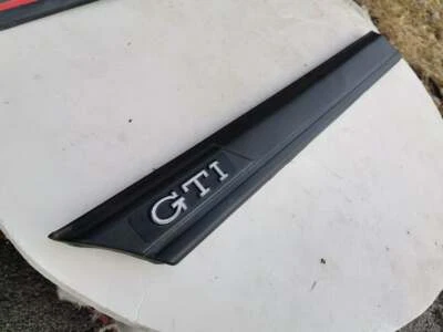 VW golf MK3 GTI seitenleisten hinten/Rechts 2/3 turen ABF 16V - Bild 1 von 4