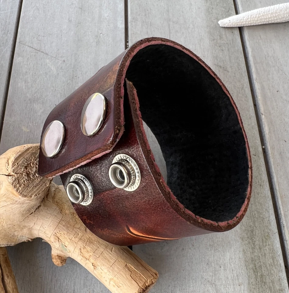 Armband Lederarmband fest braun Branding Tattoo Style cognacfarben 22cm x 4,3cm - Bild 4 von 4