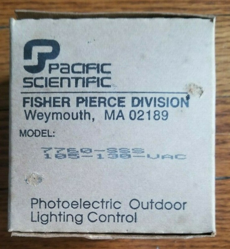 (12) PACIFIC SCIENTIFIC PHOTOELECTRIC OUTDOOR STREET LIGHTING CONTROL SENSORS