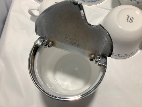 Corelle Livingware Blue Snowflake Cups and Saucers Set of 8 + Sugar Bowl Bonus - Picture 17 of 24