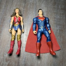 Wonder Woman Action Figures Guide and History 58