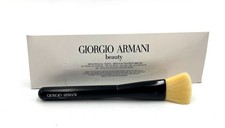 ¡Nuevo en caja! Mini cepillo de base Giorgio Armani Beauty ~ 5" de largo