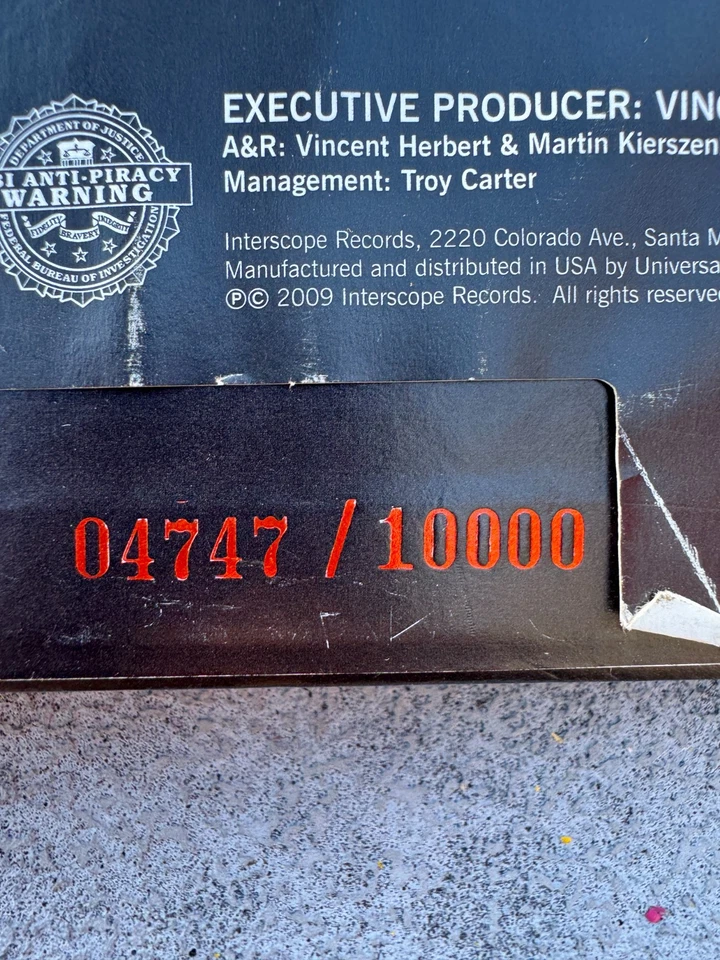 Lady Gaga The Fame Monster Super Deluxe Collector's Edition Art BOOK Covplete - Image 2 of 4