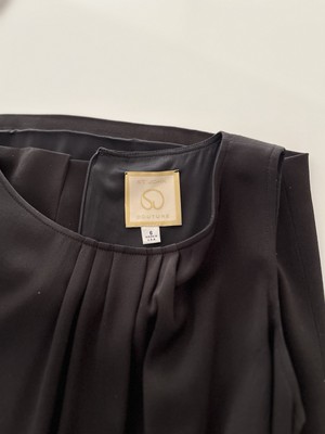 St. John Couture Women s Black Dress Size 6. NWT