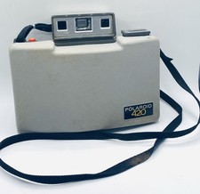 VGT Polaroid 420 Automatic Land Camera with Hard Cover Original Strap 1970s S1