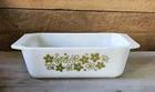 VTG PYREX #913 Spring Blossom Green Crazy Daisy Bread Loaf Pan 8 1/2”x4 1/2” USA