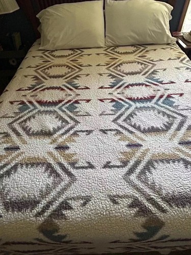 Pendleton Home Collection White Sand Multi Sherpa Fleece Blanket KING PRICE CUT! - Picture 3 of 7