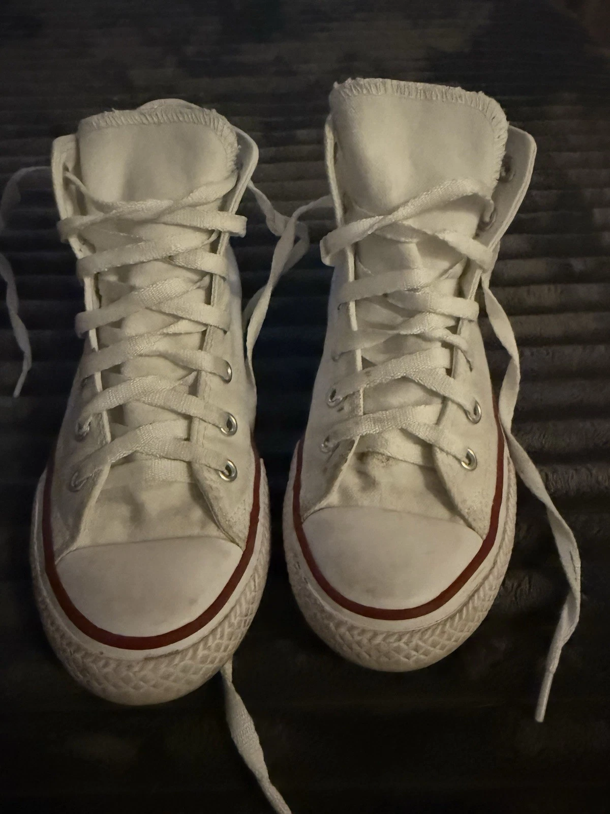 Scarpe da ginnastica alte Converse Chuck Taylor All Star giovanili bianche taglia US2 EU33