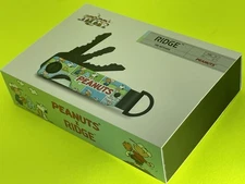 Ridge Peanuts The Sunday Strip KeyCase keychain Key Case organizer Smart Holder