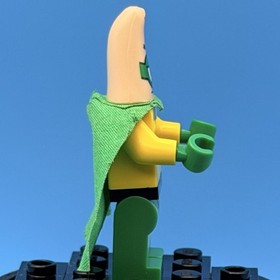 LEGO: Super Hero Patrick (BOB026) From Spongebob Set 3815 (2011) RETIRED! HTF!