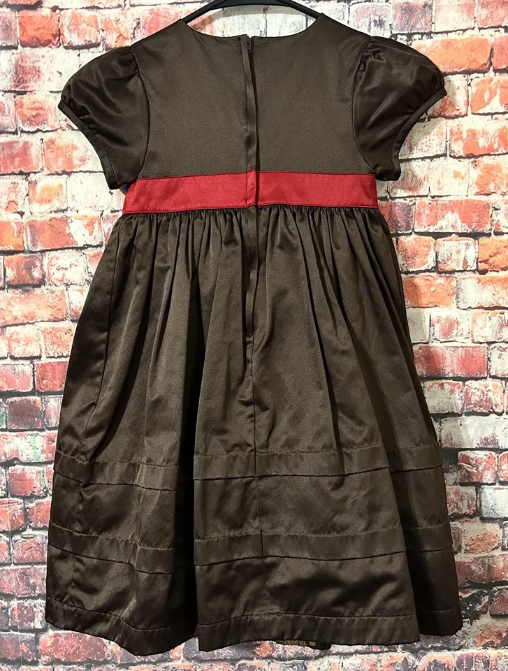 Girls Holiday Party Dress Brown Satin Red Waistband Flower Size 6 - Image 2 of 4