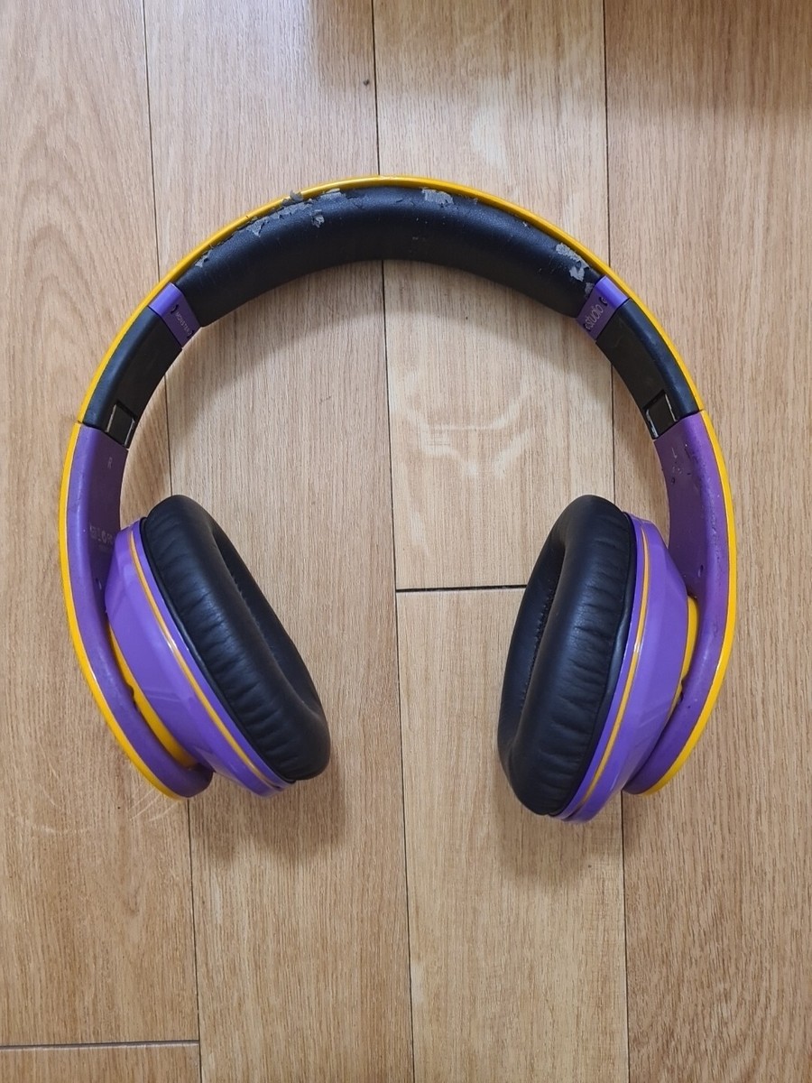ヘッドホン beats studio 3 Lakers Los Angeles Lakers Beats Purple Studio3 Wireless Headphones