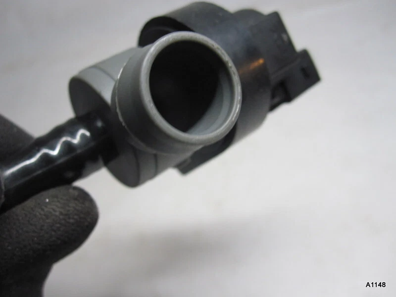 Válvula de respiración del tanque de combustible para BMW 128i 325i 328i 330i 525i 528i 530i X5 2006-2013 Foto 4 de 4