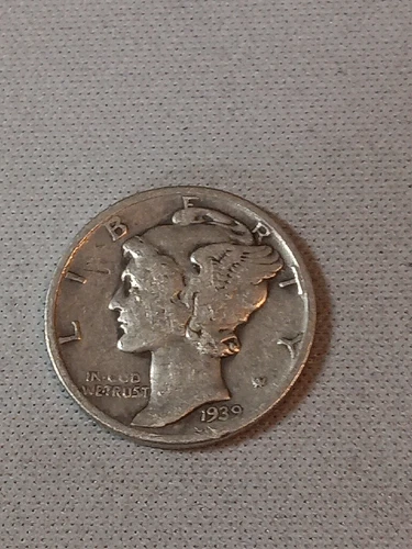 1939 -D   Mercury Silver Dime, -VG/XF CONDITION