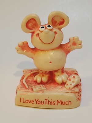 Vintage Mouse ''I Love You So Much'' Figurine,  1970s  Great American Dream Co.