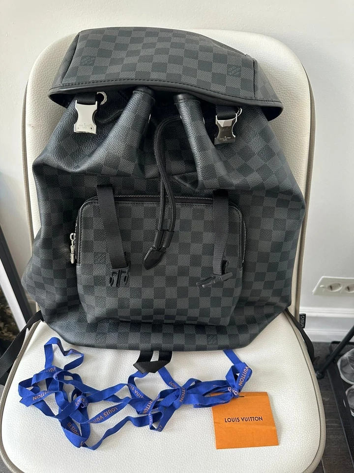 AUTHENTIC LOUIS VUITTON ZACK DAMIER GRAPHITE LARGE BACKPACK BLACK - Image 2 of 4
