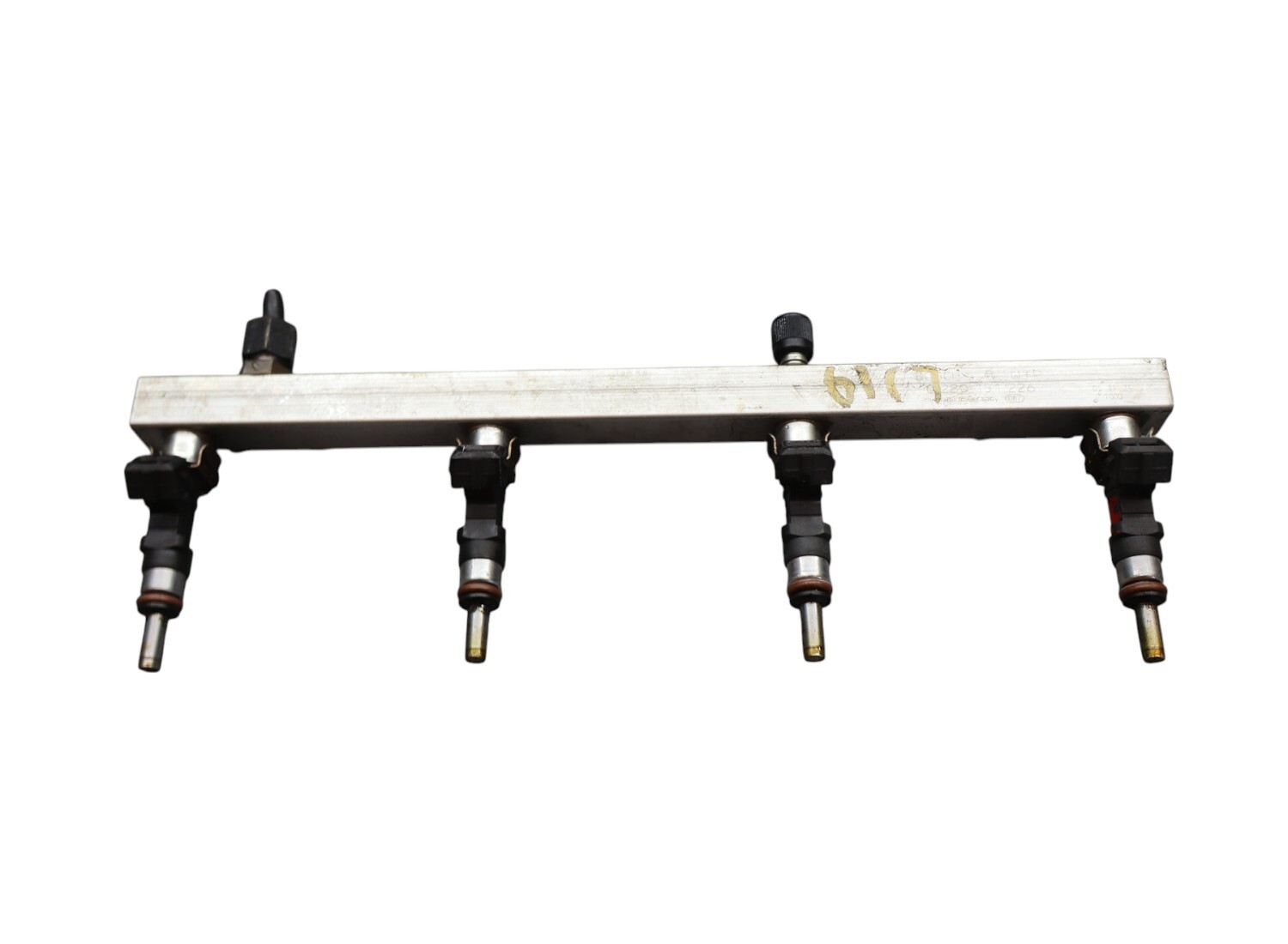 03-19 Maserati Quattroporte Left Side Fuel Injection Rail Line w/ Injectors Oem