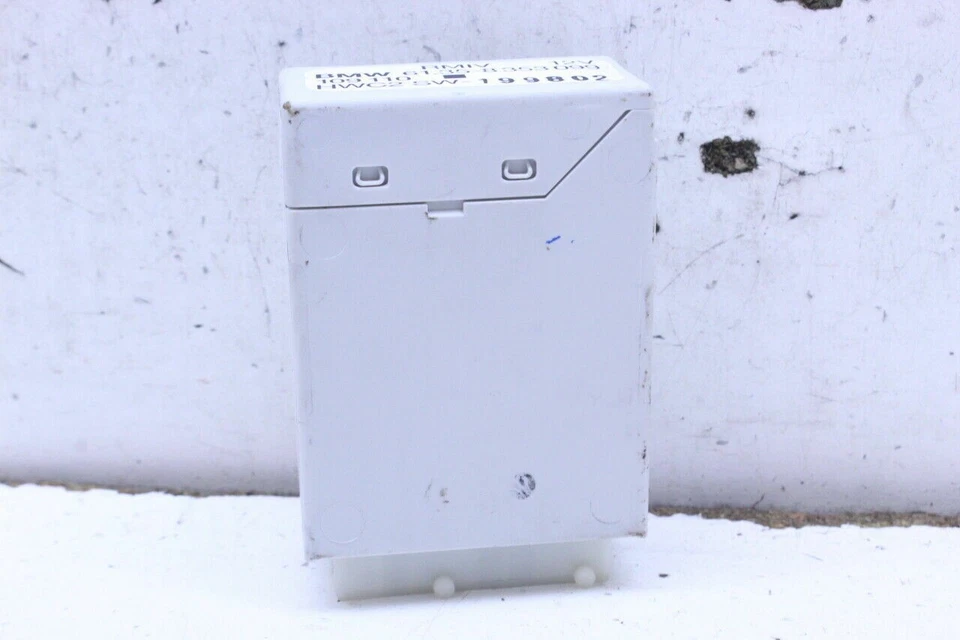 BMW 318i 328i M3 E36 1996-1998 módulo de relé de ventana trasera OEM usado Foto 2 de 4