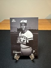 Roberto Clemente 2025 Topps Black & White  #117 Topps Vault