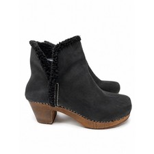 Anthropologie Suede Clog Boots Wood Heel Ankle Booties Size 7 Black Winter Fall