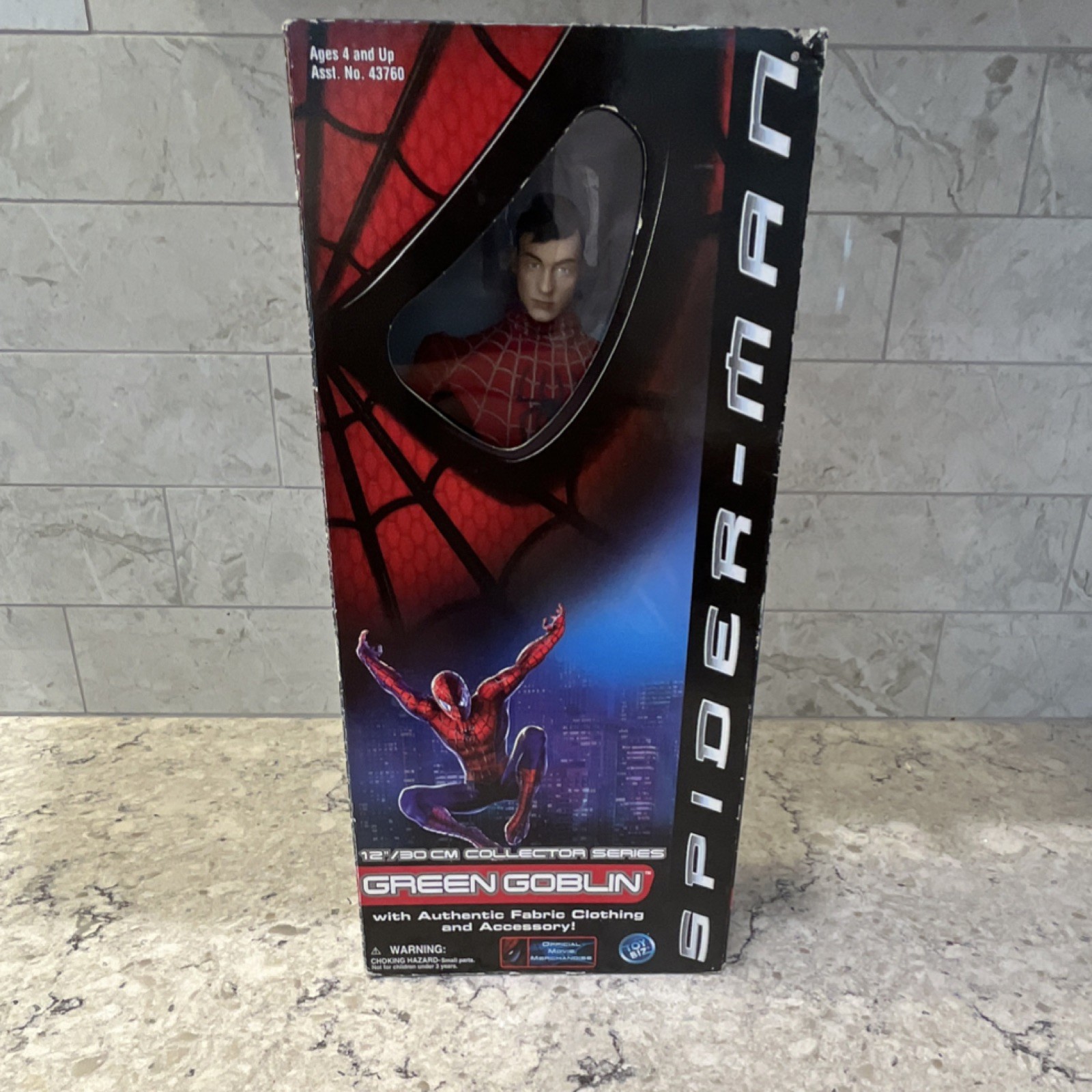 Spider-Man Figure in  Green Goblin 